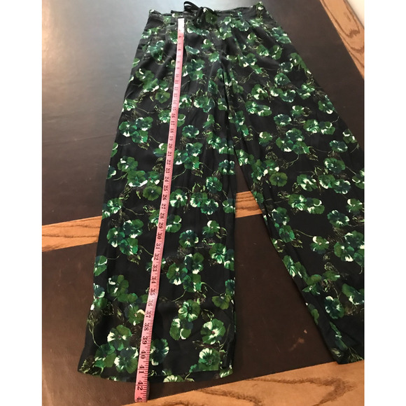 Anthropologie Elevenses Navy and Kelly Green Floral Flare Pants - Size 4 - Picture 11 of 13